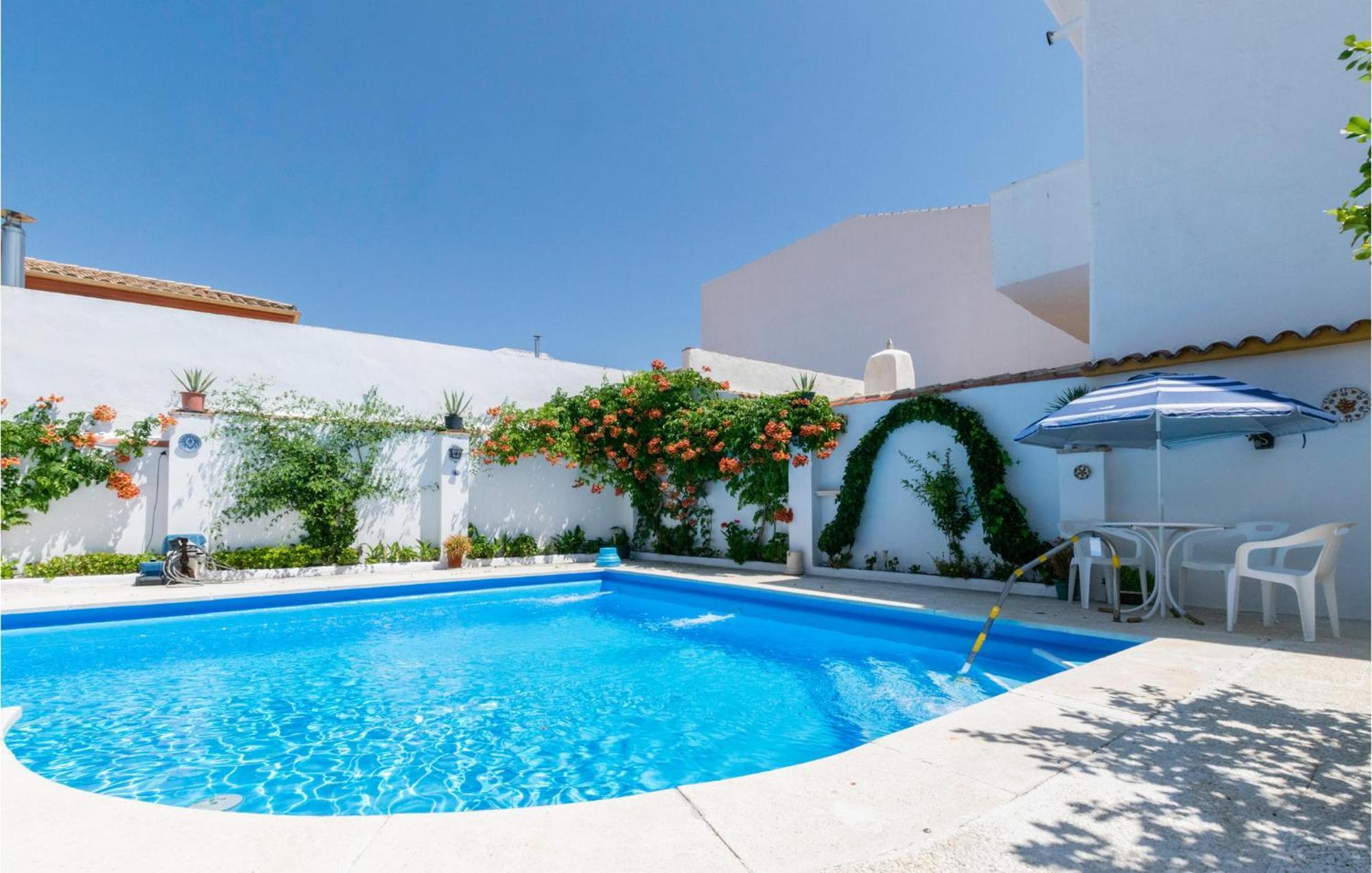 3 Bedroom Beautiful Home In Fuente Tojar Bagian luar foto