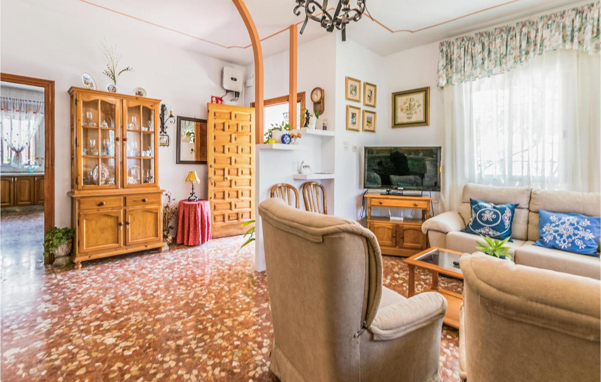 3 Bedroom Beautiful Home In Fuente Tojar Bagian luar foto